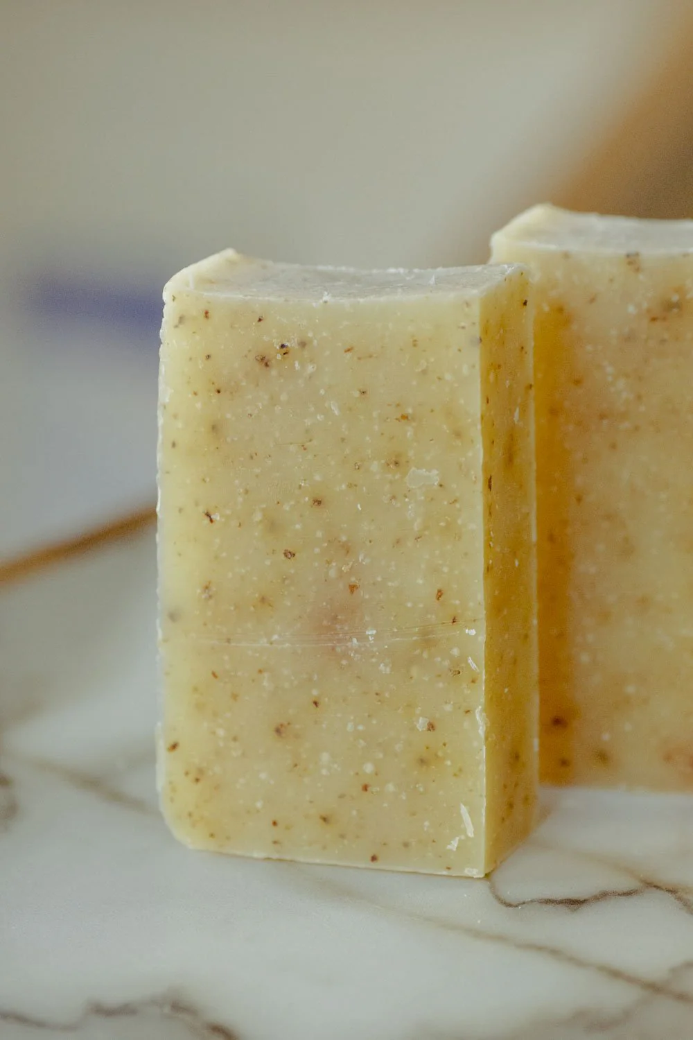Moisturizing Vegan Body Wash - Turmeric Ginger - No Tox Life® - Image 3