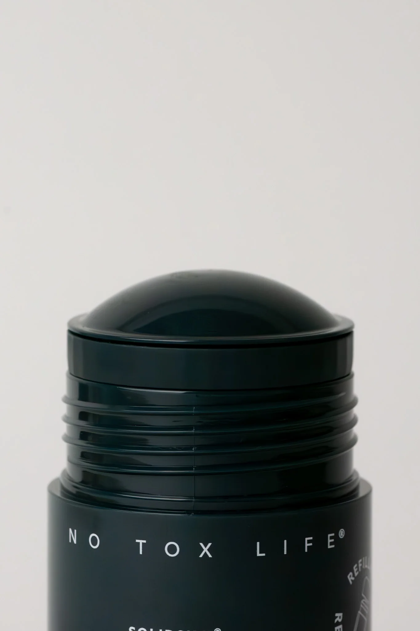 SOLIDSILK® Refillable Deodorant (Earl Grey) - Extra Strength - No Tox Life® - Image 4