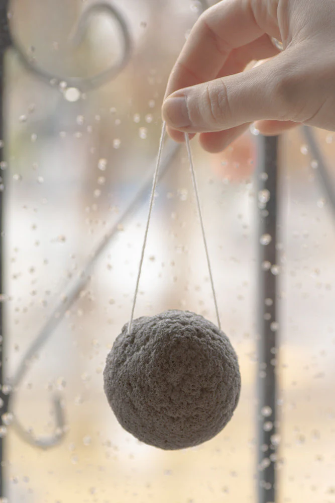 LUNA Facial Sponge - Charcoal - Bundle of 3 - No Tox Life® - Image 5