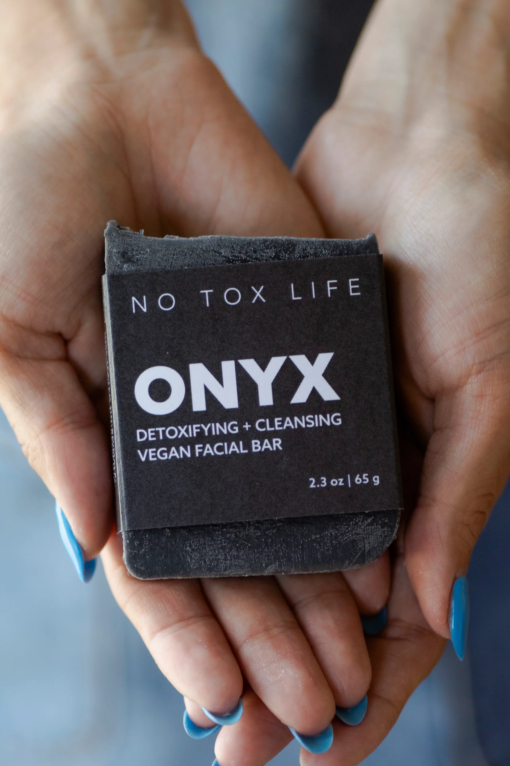 SOLIDSILK® ONYX - Facial Cleansing Bar - No Tox Life® - Image 3